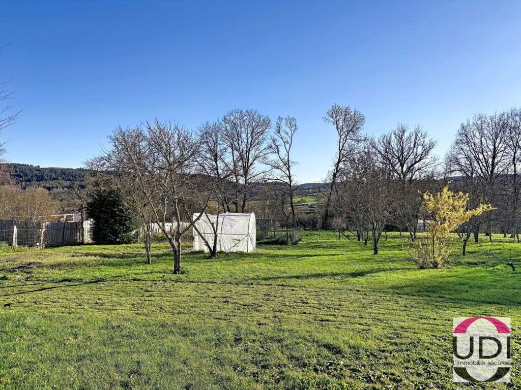 Maison 143 m² · à Bourganeuf · 143 m² · 179 500 €