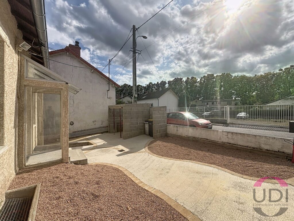 Maison 3 pièces 71 m² · à Montluçon · 71,5 m² · 145 800 €