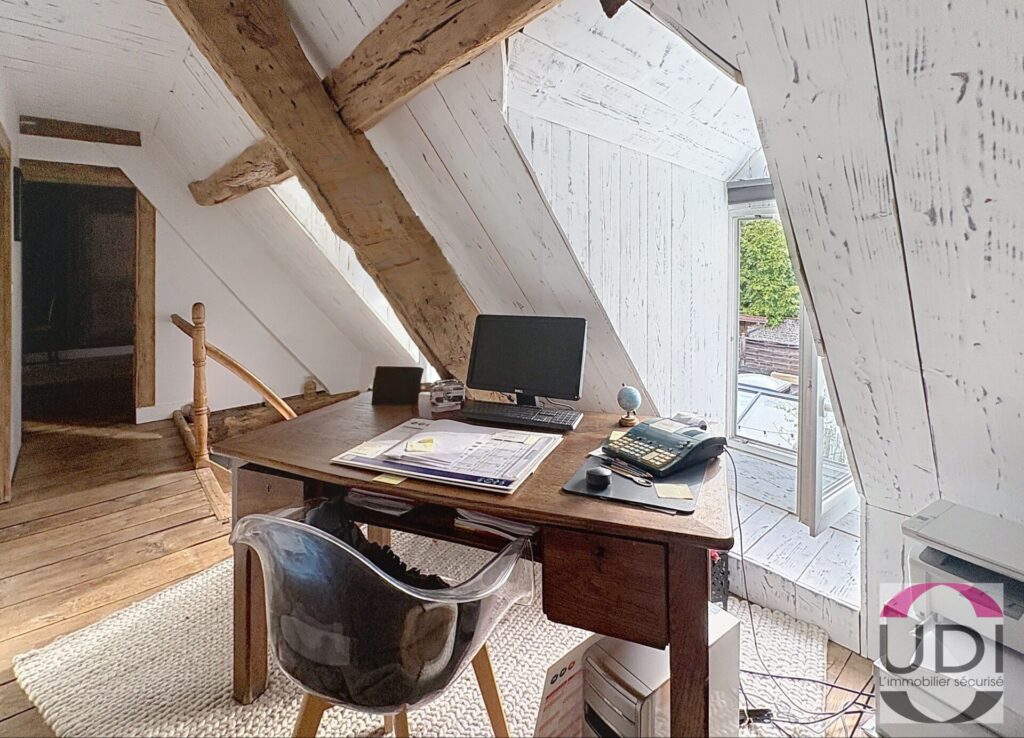 Appartement 4 pièces 151 m² · à Ahun · 151 m² · 181 900 €