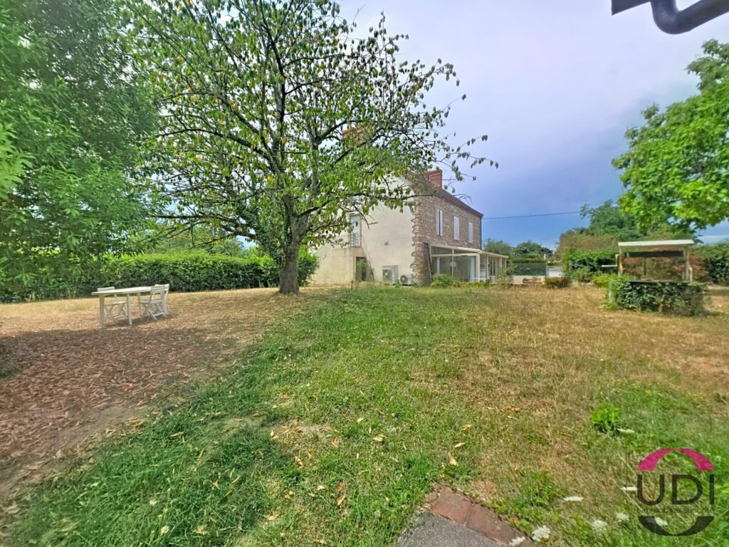 Maison 4 pièces 167 m² · à Montluçon · 167 m² · 249 000 €